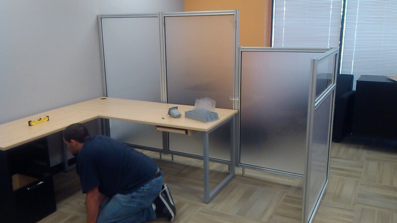 cubicle-installers (2)